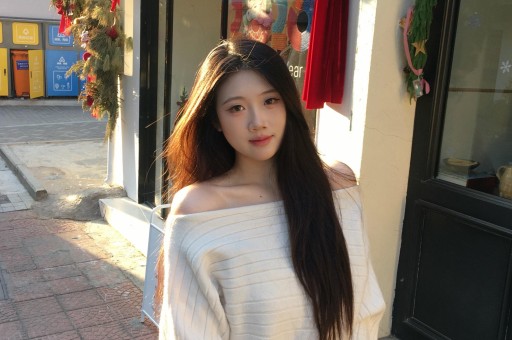 鞠婧祎陷偷漏税风波！丝芭实名举报引爆娱乐圈