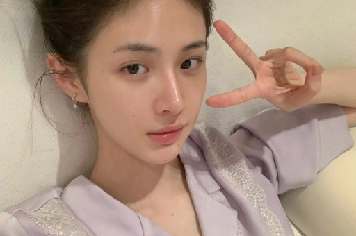 内娱大瓜!顶流隐婚生娃?原配是素人线索直指圈内某位男神 内娱大瓜!顶流隐婚生娃?原配是素人线索直指圈内某位男神